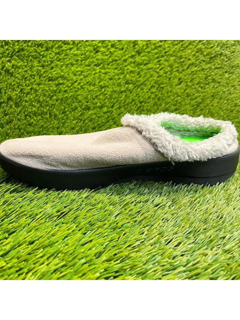 OOFOS OOcoozie Mens Size 9 Beige Black Casual Slip On Recovery Mules Shoes